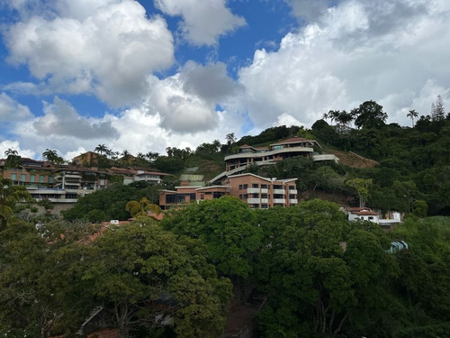 Imagen 26 de 28 de Venta Apartamento Ph 236 M2 4h/5b/4p Lomas De Las Mercedes