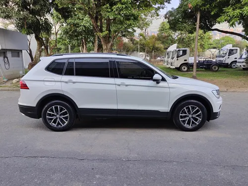 Volkswagen Tiguan Allspace Trendline 1.4 Tsi 2wd