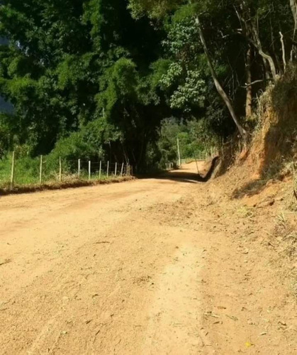 Vende-se Lindas Chácaras 2000m Quadrado, Em Jaboticatuba Mg