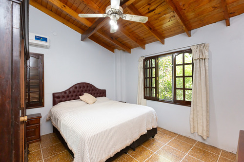 Venta Casa Quinta Con Salón De Eventos En Gral Rodriguez