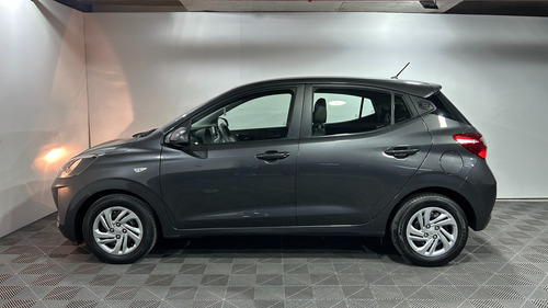 Hyundai Grand I-10 Plus 1.2 MT