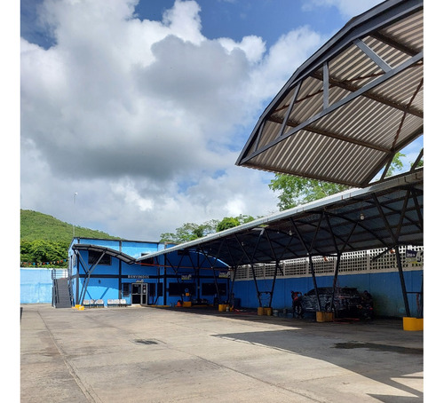 Se Vende Local Comercial 2000m2 Av Perimetral Charallave 3393