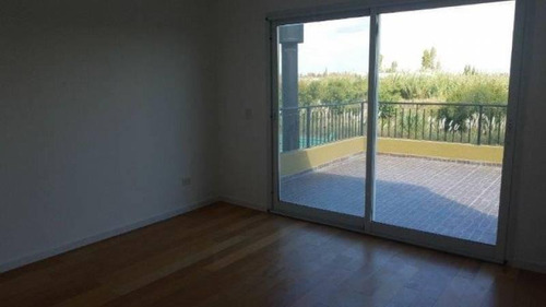 Imagen 3 de 9 de Casa A Estrenar En Castaños!!