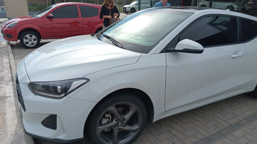 Hyundai Veloster 2.0 150cv Tech At