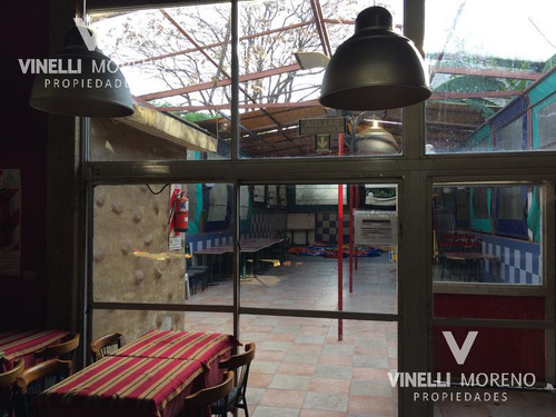 Local 1300 M2 Cubiertos 3 Meses De Gracia