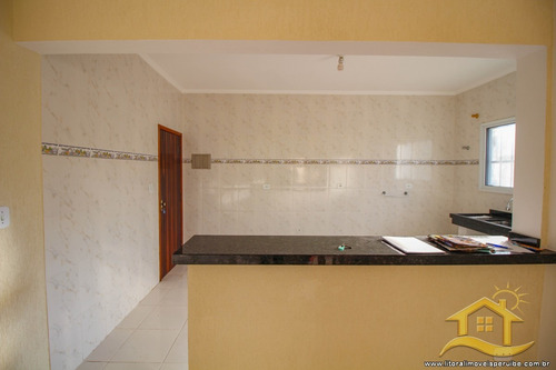 Casa No Bairro Em Peruíbe - Lcc-3809