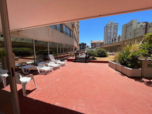 Imagen 16 de 21 de Apto En Punta Del Este 30 Y Gorlero