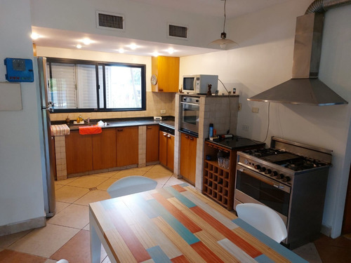 Casa En Venta En Barrio Privado, Acacias Blancas