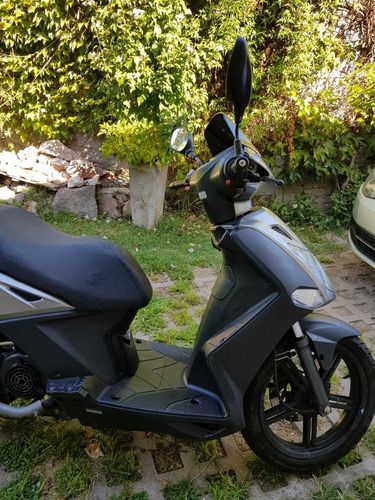 Kymco Agility 200i