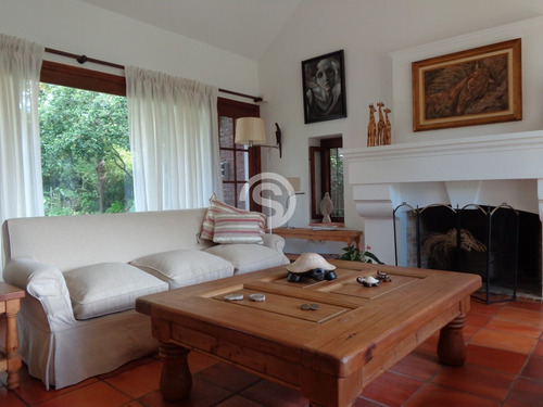 Punta Del Este San Rafael Excelente Propiedad 3oo M Construidos- Ref: 4817