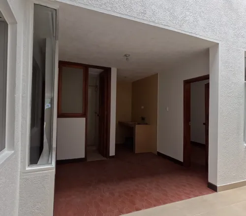 Arriendo Local Comercial Con Bodegaje Y/o Oficinas Prado Veraniego Norte Bogota.