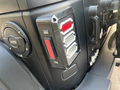Imagen 12 de 20 de Jeep Wrangler 2015 3.6 Unlimited 284hp Mtx
