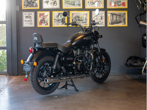 Imagen 6 de 25 de Royal Enfield Meteor 350 Stellar Black Reserva Hoy