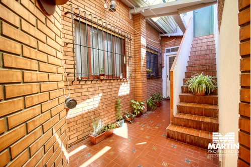 Casa Ph En Venta En Florida Oeste 4 Ambientes, Playroom , 3 Baños, Patio Y Terraza.
