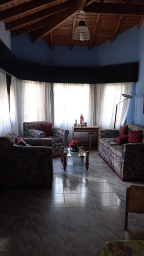 Hermosa Casa En Mar De Ajó (barrio San Rafael)