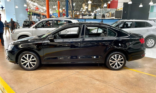 Imagem 1 de 20 de Volkswagen Jetta 2.0 Comfortline 2013