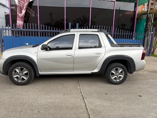 Renault Duster Oroch 2.0 Intens
