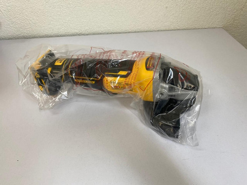 Imagen 4 de 5 de Esmeriladora Dcg413b Dewalt
