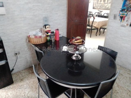 Imagen 2 de 15 de Casa En Venta Urb Miranda 22-25172 Wolfgang Liaz 0414-132-24-22 0412-582-01-12