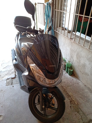 Imagem 2 de 6 de Honda Pcx 150