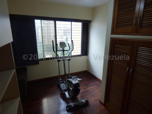 Imagen 9 de 13 de Apartamento En Venta El Rosal 23-10150 Renta House Los Samanes
