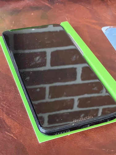 Motorola G7 128 G (Usado)