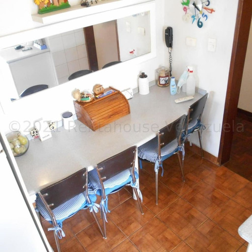 Imagen 9 de 14 de Lindo Apartamento Con Vista Al Ávila Santa Fe Norte