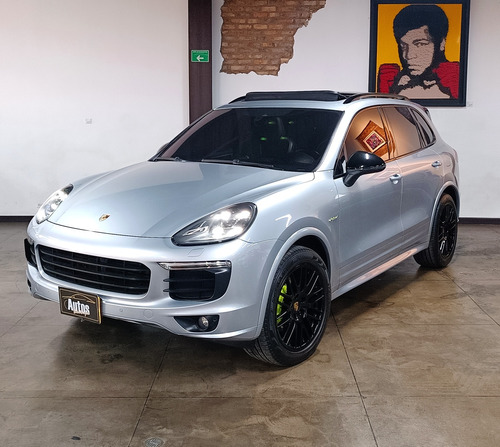 Porsche Cayenne 3.0 S E-hybrid Platinum Edition