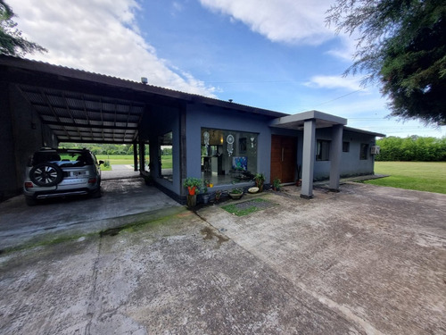 Excelente Casa En Venta Sobre Calle El OmbĂș, En Club De Campo El Moro