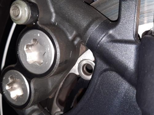 Yamaha R6