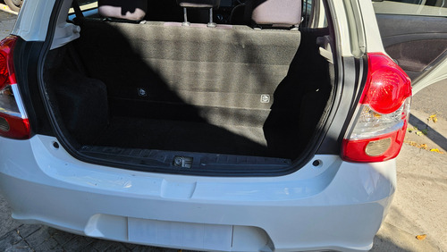 Toyota Etios 1.5 Xls