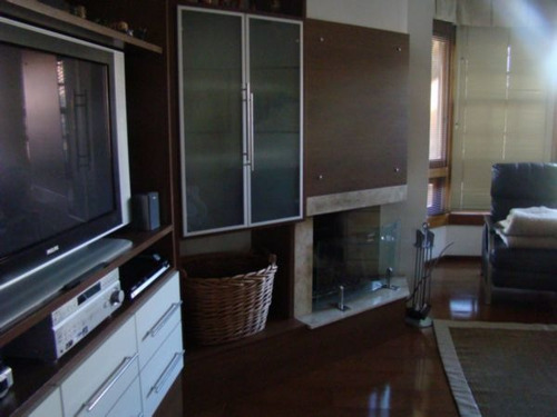 Casa Em Jardim Isabel Com 3 Dormitórios - Mi11594