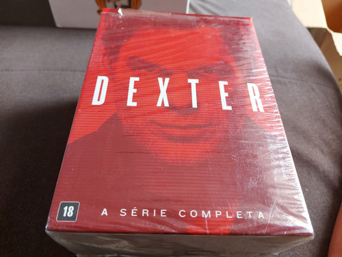 Box 32 Dvds Dexter A Série Completa (Usado)