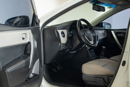 Corolla Xei Pack 1.8 6m/t Taraborelli Usados