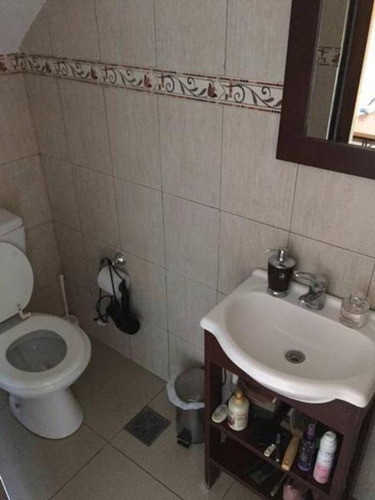 Imagen 7 de 15 de En Venta Duplex C/ Patio Y Cochera.
