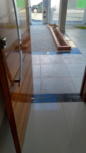 Casa Geminada Com 3 Quartos Para Comprar No Alvorada Em Contagem/mg - 1315