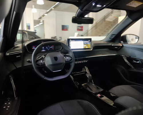 Peugeot 2008 1.0T Allure