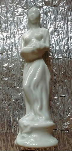 Estatua Cerámica Blanca Figura Mujer Canasta 16 Cms