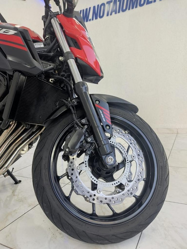 Imagem 9 de 14 de Honda Cb 650f