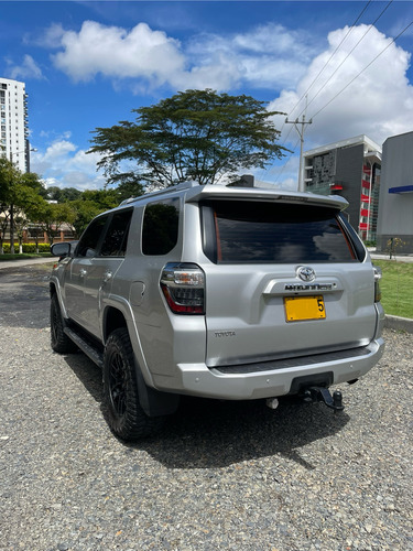 Toyota 4Runner 4.0 Sr5 Fl