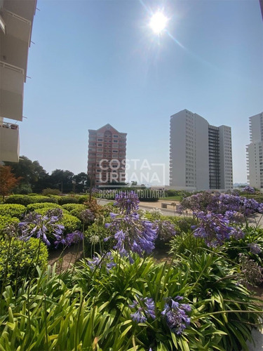 Excelente Ubicación Y Gran Vista En Costa De Montemar.