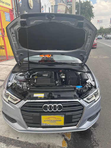 Imagen 12 de 13 de Audi A3 2018 1.4 Sedán Dynamic At Dsg