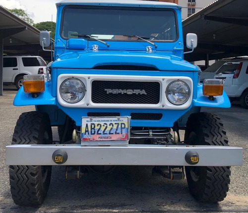 Imagen 2 de 14 de Toyota Fj 40 Land Cruiser
