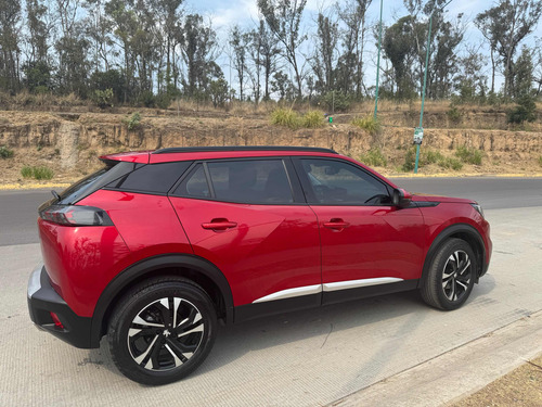 Peugeot 2008 1.2 Puretech Allure Pack
