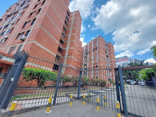 Venta De Apartamento La Boyera. Lgb