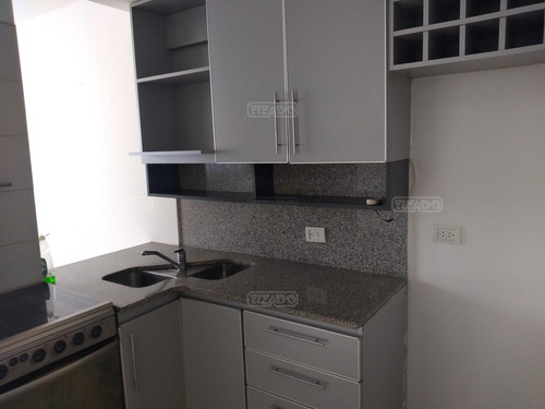 Departamento En Alquiler Ubicado En Abasto, Capital Federal, Buenos Aires