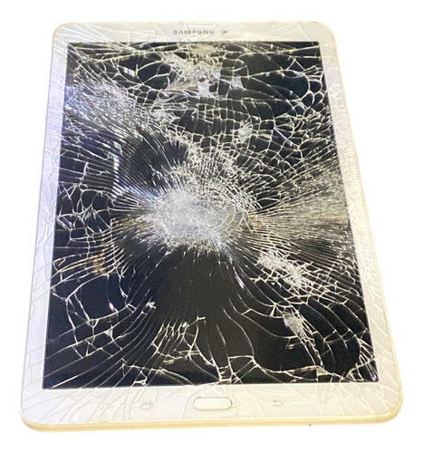 Tableta Samsung Galaxy Tab E Sm-t560 Dañada Enciende Blanco (Usado)