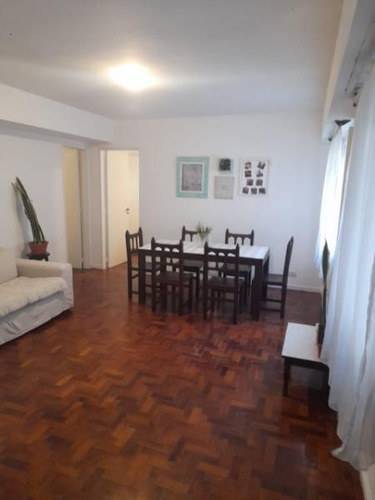 Departamento En Venta De 1 Dormitorio En Caballito