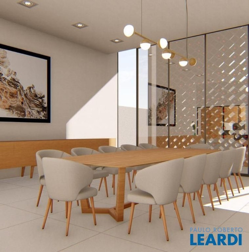 Casa Em Condomínio - Tamboré - Sp - 633910