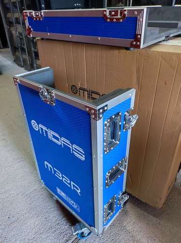 Flight Case Estuche Midas M32 R Hardcase